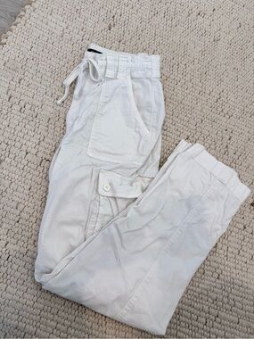 Hollister Ultra High Rise Dad Cargo Pants